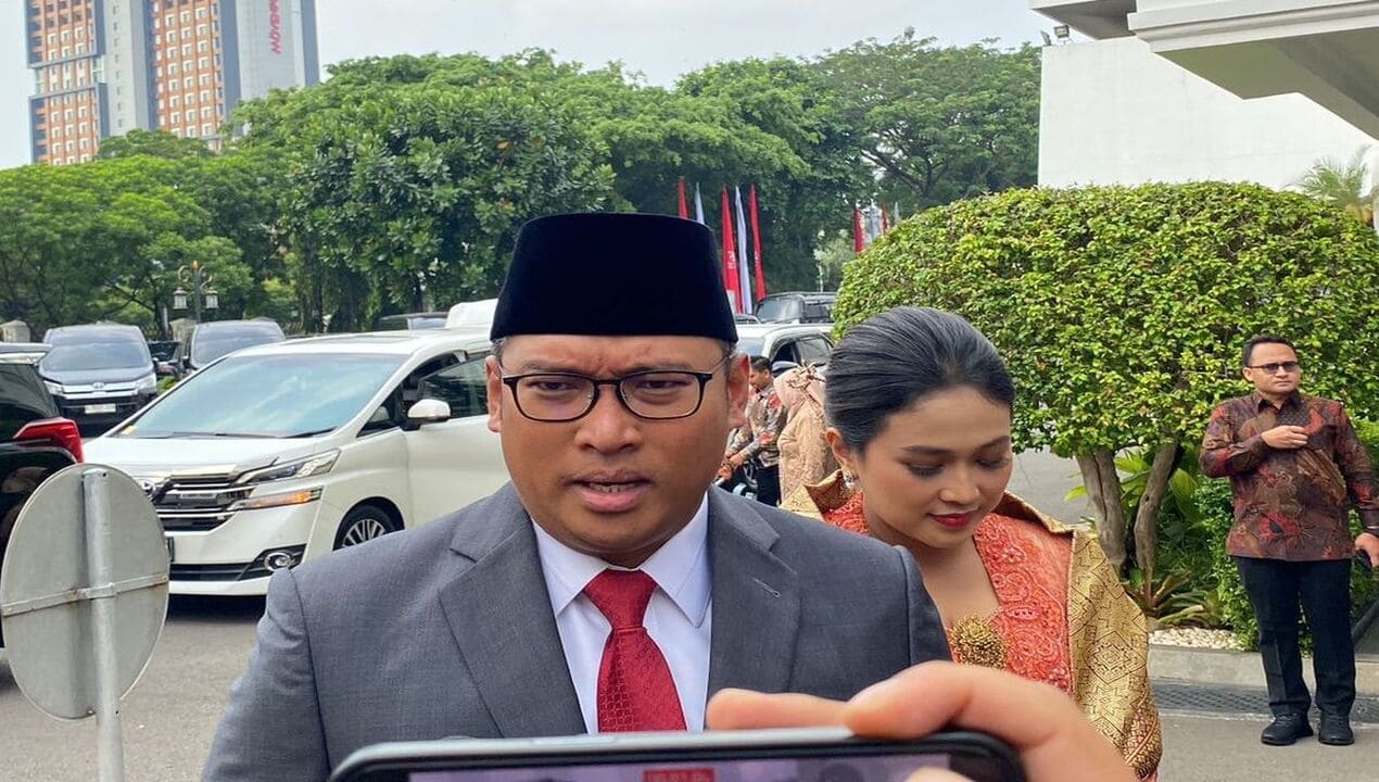 Wamen Sudaryono Kebanjiran WhatsApp Usai Viral