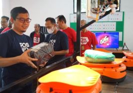 Transformasi Pos Indonesia Lewat Robotik dan Kendaraan Listrik