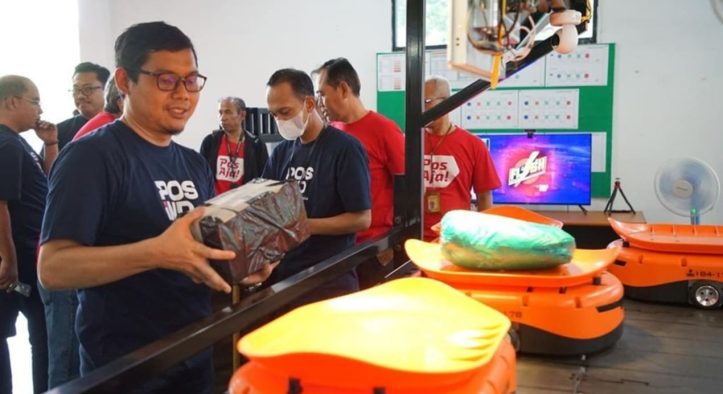 Transformasi Pos Indonesia Lewat Robotik dan Kendaraan Listrik