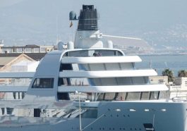 Superyacht Mewah Rusia Dilelang dan Tarif Tambahan AS ke India