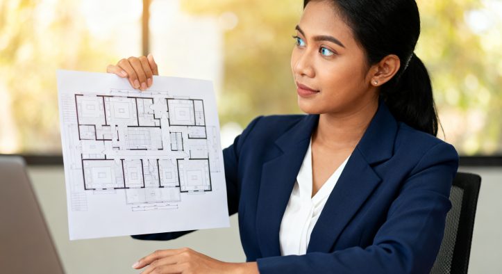 Bagaimana Fluktuasi Ekonomi Membentuk Pola Investasi Real Estat dan Saham